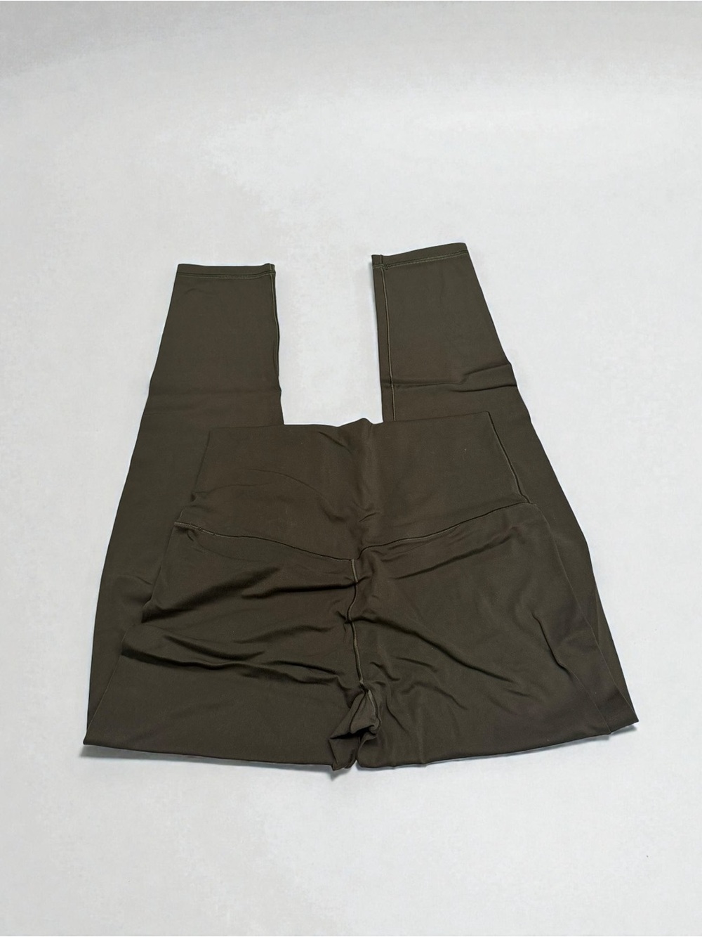 aerie Offline 7/8 Leggings in Olive‎